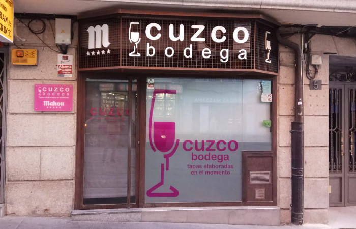 La fachada del Cuzco, un lugar de tapas en Salamanca